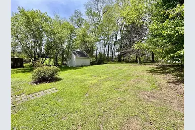 500 Middlebury Road, Kent, OH 44240 - Photo 2