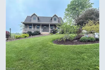 247 Spence Road, Belpre, OH 45714 - Photo 2