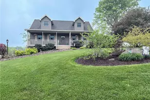247 Spence Rd, Belpre, OH 45714 - Photo 2