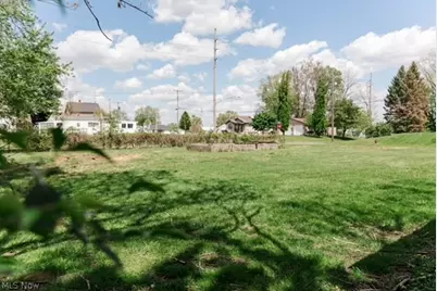 1901 Alden Avenue SW, Canton, OH 44706 - Photo 6