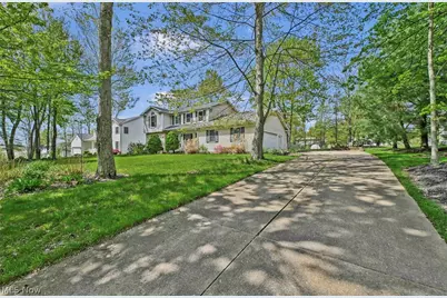 1127 Deepwood Drive, Macedonia, OH 44056 - Photo 4
