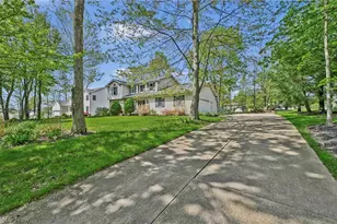 1127 Deepwood Dr, Macedonia, OH 44056 - Photo 4