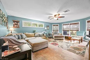 705 Overlook Dr, Alliance, OH 44601 - Photo 14