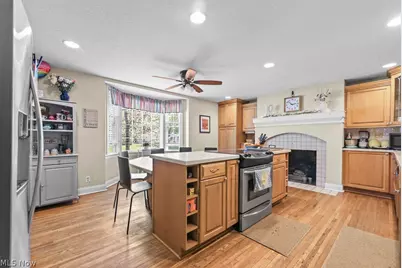 705 Overlook Drive, Alliance, OH 44601 - Photo 6