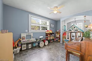 705 Overlook Dr, Alliance, OH 44601 - Photo 12
