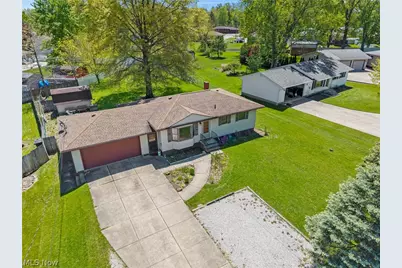 1625 Andrea Drive, Brunswick, OH 44212 - Photo 2