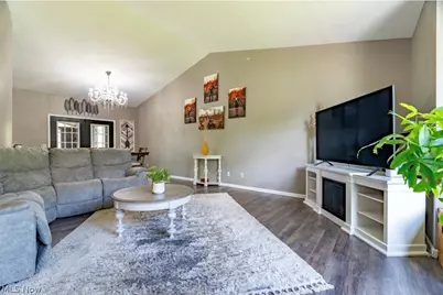 1870 Stoner Avenue NE, Massillon, OH 44646 - Photo 4