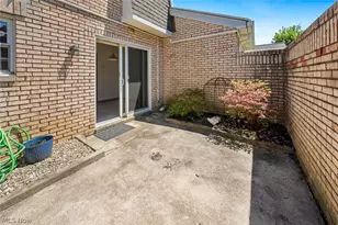 21028 Reserve Ct, Fairview Park, OH 44126 - Photo 26