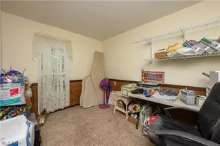 1805 Heritage Cir, Dover, OH 44622 - Photo 14