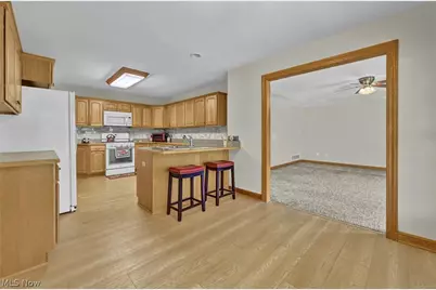 7310 Dunphys Way, Valley City, OH 44280 - Photo 16