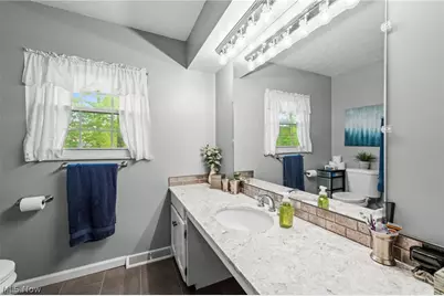 1697 Holdens Arbor Run, Westlake, OH 44145 - Photo 30
