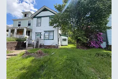 818 Riverview Street, East Liverpool, OH 43920 - Photo 1