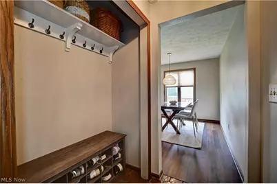 4528 Greenmeadow Avenue NW, Canton, OH 44709 - Photo 4