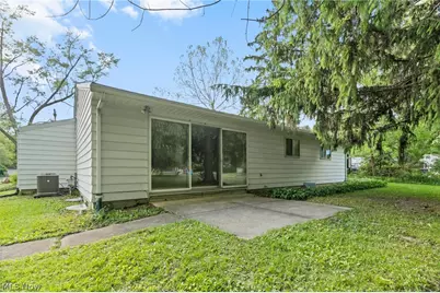 6389 Barton Road, North Olmsted, OH 44070 - Photo 28