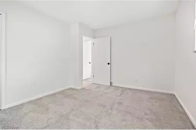 6389 Barton Road, North Olmsted, OH 44070 - Photo 20