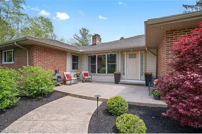 34740 Sherwood Drive, Solon, OH 44139 - Photo 2