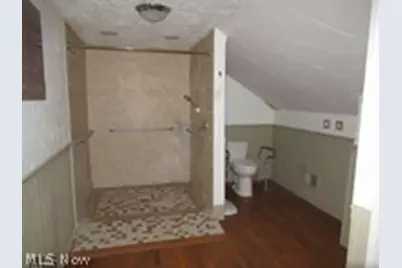 17408 Woodbury Avenue, Loveland, OH 44135 - Photo 18