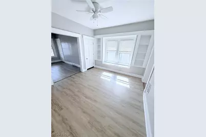 3914 W 21st Street #UP, Loveland, OH 44109 - Photo 2