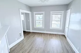 3914 W 21st St, Loveland, OH 44109 - Photo 6