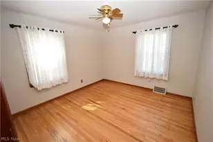 13129 Astor Ave, Loveland, OH 44135 - Photo 10