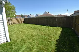 13129 Astor Ave, Loveland, OH 44135 - Photo 32