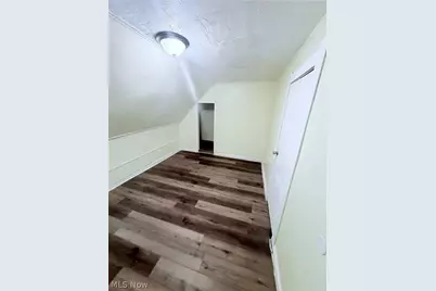 2219 W 103rd Street #UP, Loveland, OH 44102 - Photo 10