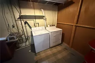 120 E 21st St, Dover, OH 44622 - Photo 32