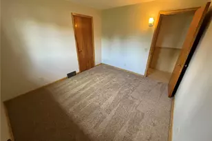 120 E 21st St, Dover, OH 44622 - Photo 20