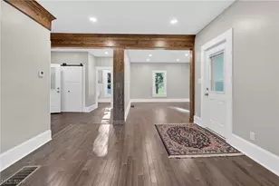 9865 Tallmadge Rd, Diamond, OH 44412 - Photo 14