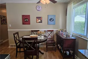 15021 Florence Dr, Maple Heights, OH 44137 - Photo 6
