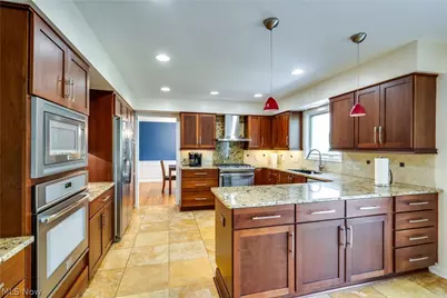 2295 Woodpark Road, Akron, OH 44333 - Photo 18