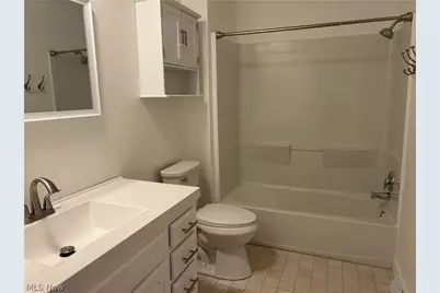 24635 Clareshire Drive #203, North Olmsted, OH 44070 - Photo 8