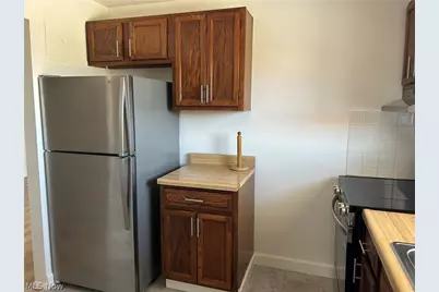 24635 Clareshire Drive #203, North Olmsted, OH 44070 - Photo 4
