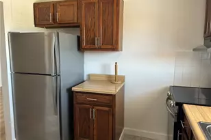24635 Clareshire Dr, North Olmsted, OH 44070 - Photo 4