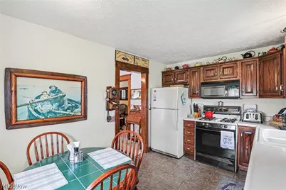 290 Park Avenue, Conneaut, OH 44030 - Photo 14