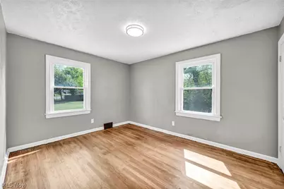1574 East Avenue, Akron, OH 44314 - Photo 16