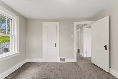 974 Lovers Lane, Akron, OH 44306 - Photo 20