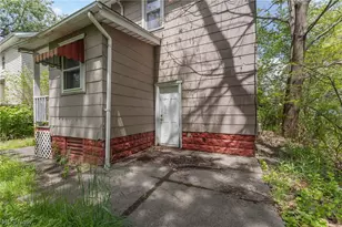974 Lovers Ln, Akron, OH 44306 - Photo 26