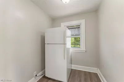 974 Lovers Lane, Akron, OH 44306 - Photo 14