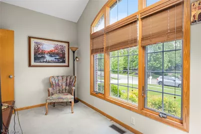 1056 Brigantine Avenue, Uniontown, OH 44685 - Photo 4