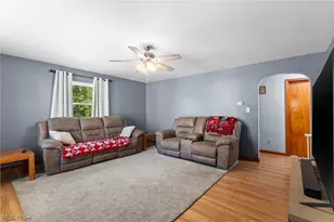 12 Cross St, Bridgeport, OH 43912 - Photo 4