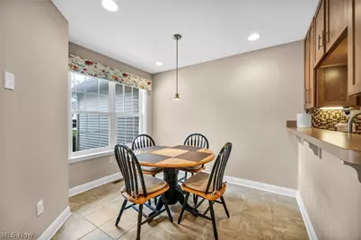772 Wildberry Circle, Avon Lake, OH 44012 - Photo 16