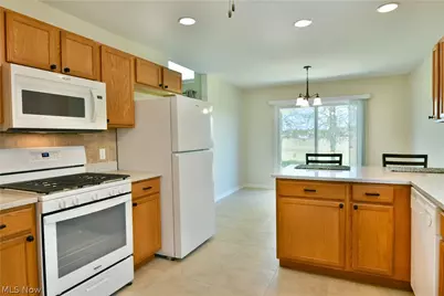 11 Danbury Court NW, Warren, OH 44481 - Photo 30