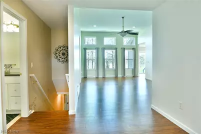 11 Danbury Court NW, Warren, OH 44481 - Photo 10