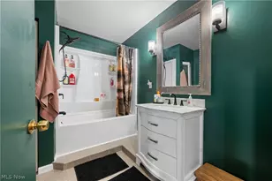 5434 Clay St, Louisville, OH 44641 - Photo 14