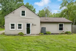 5434 Clay St, Louisville, OH 44641 - Photo 2