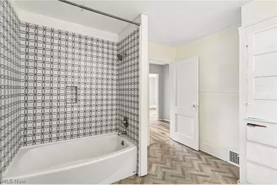 897 Polk Avenue, Akron, OH 44314 - Photo 26
