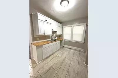 14172 Superior Road, Cleveland Heights, OH 44118 - Photo 18