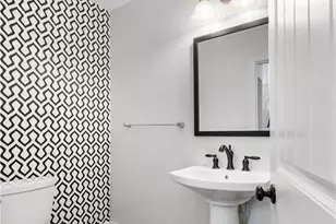 371 Merriman Rd, Akron, OH 44303 - Photo 12