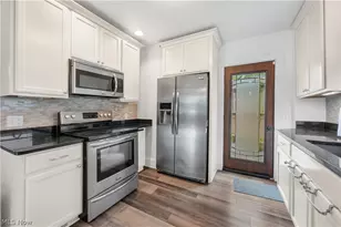 371 Merriman Rd, Akron, OH 44303 - Photo 10